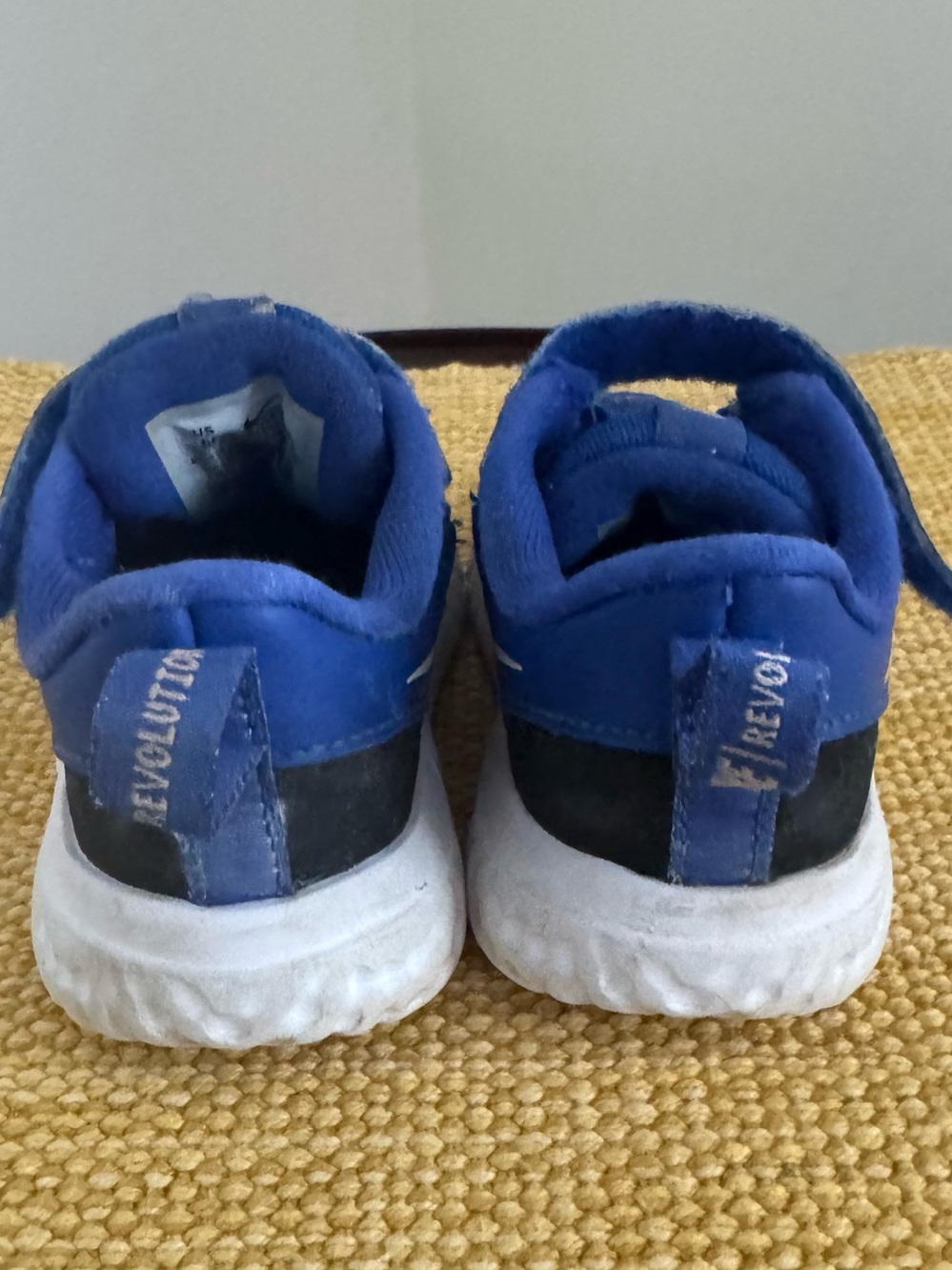 ❌SOLD❌ Nike Revolution Baby Boy Sneakers, Size 6C - Picture 5 of 6